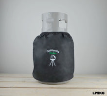 画像をギャラリービューアに読み込む, LPガス容器2KG、5KG、8KG専用カバー,  ヘビーデューティ防水LPガスボンベカバー California Patio (カリフォルニアパティオ)